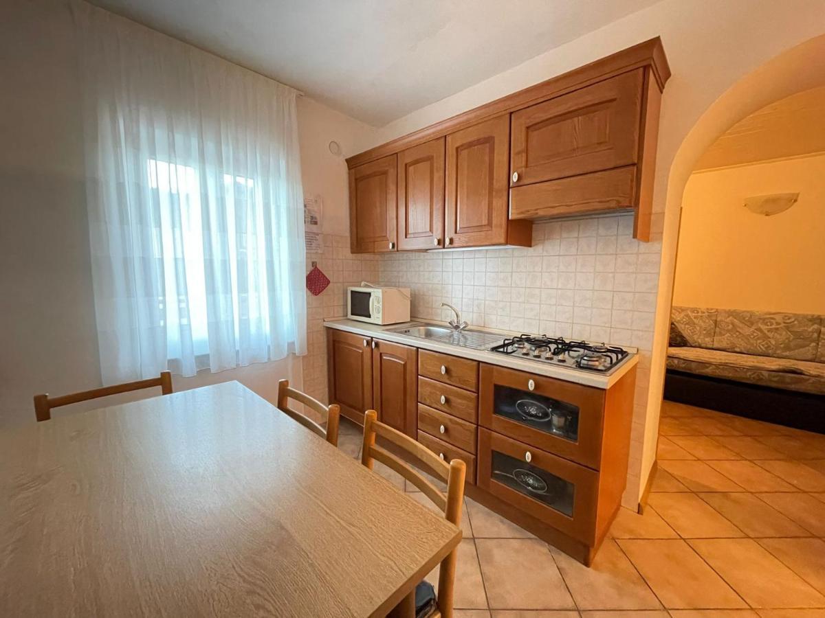 Appartamenti Aquilone Fai della Paganella Ruang foto